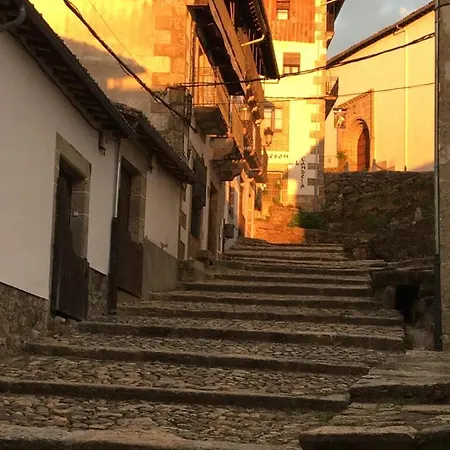 בית כפרי La Antigua Tahona קנדלריו